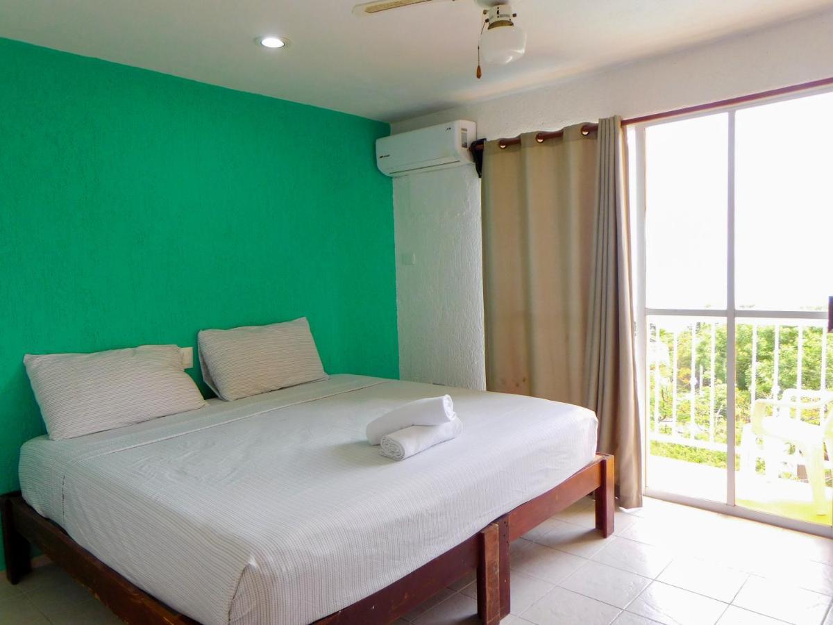Hotel Ma Elena Isla Mujeres Zewnętrze zdjęcie