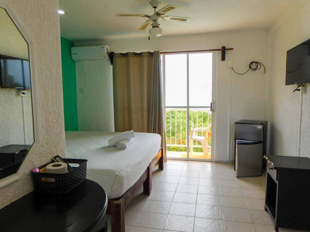 Hotel Ma Elena Isla Mujeres Zewnętrze zdjęcie