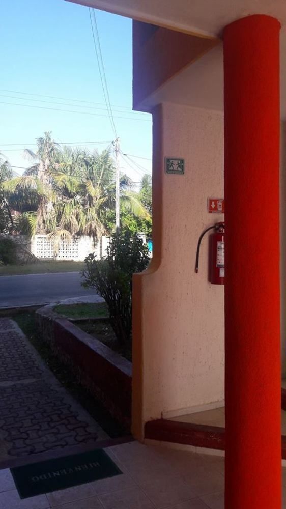 Hotel Ma Elena Isla Mujeres Zewnętrze zdjęcie