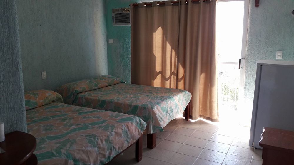 Hotel Ma Elena Isla Mujeres Zewnętrze zdjęcie